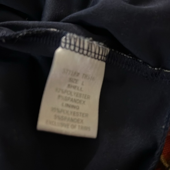 Bear Dance Crop Top Size L - Picture 6 of 6